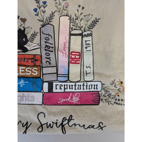 Swiftie Christmas T Shirt Womens 2XL Eras Merry Swiftmas Books Library Cat - Picture 3 of 6